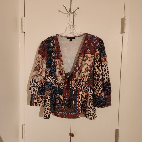 Studio F Boho Animal print Floral Festival top with keyhole size S - Picture 3 of 6